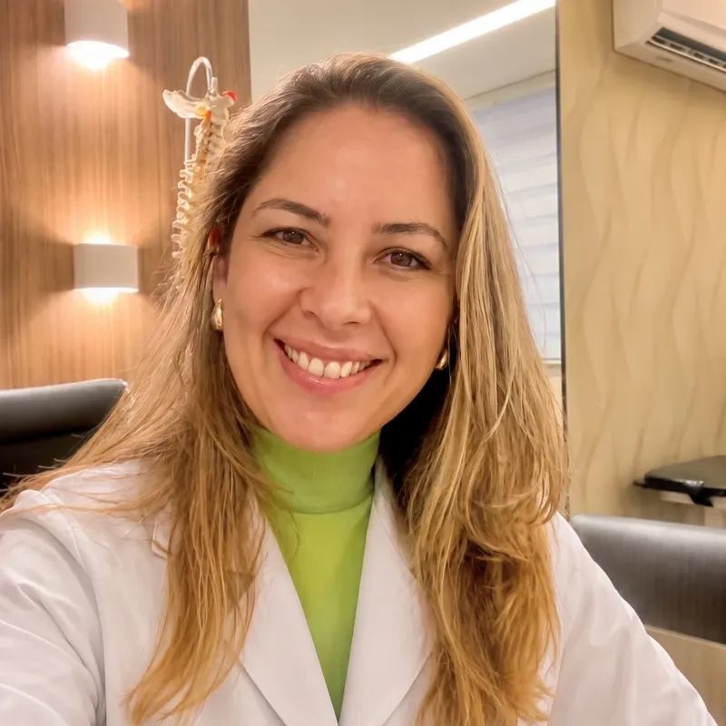Viviane Gonçalves Ribas, fisioterapeuta e cadeísta, diretora da Fisioaxial